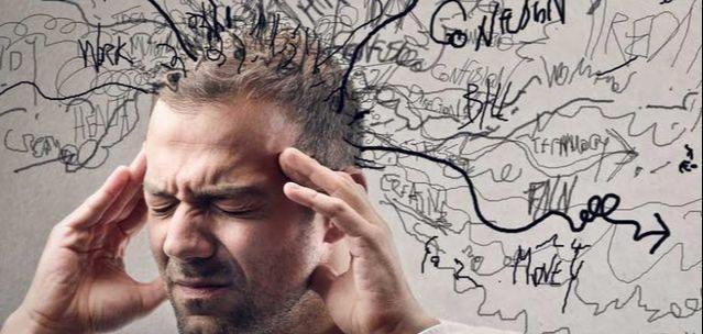 如何控制情緒？15種心理技巧降低焦慮，不讓不安破壞你的努力。