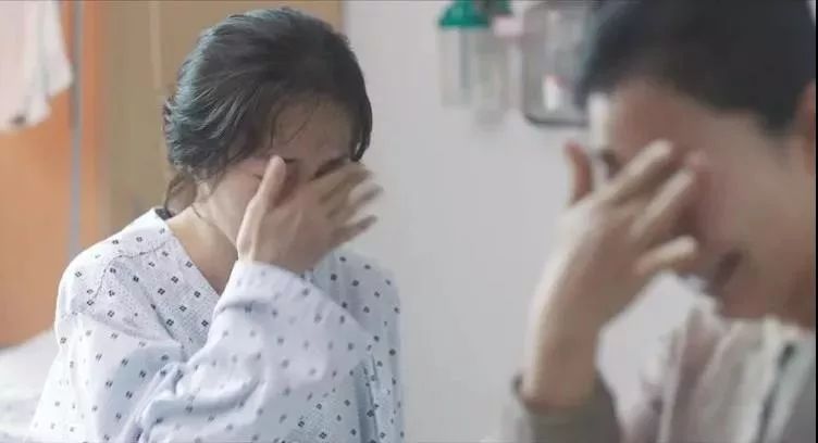熬最晚的夜，敷最貴的面膜，一邊作死一邊自欺，吃相有多慫？