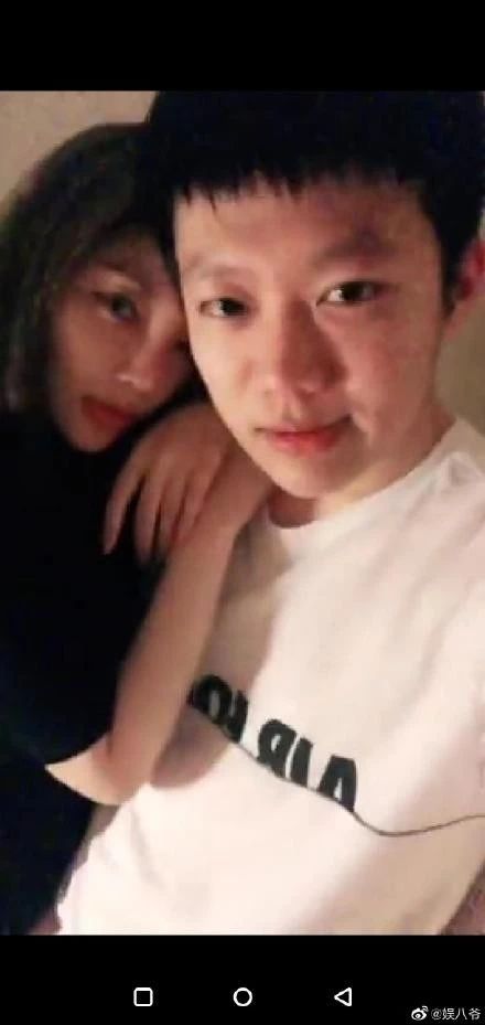 李小璐出軌視頻曝光：這一次，我真的很心疼她的孩子