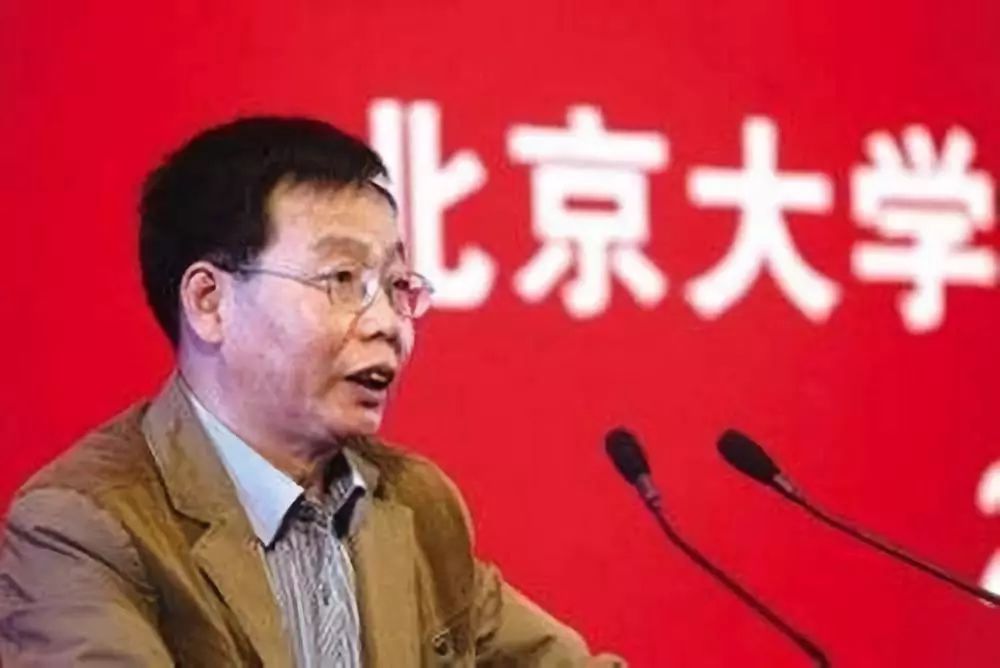 北大畢業(yè)生賣豬肉身價過億：讀書無用論，才是最大的謊言