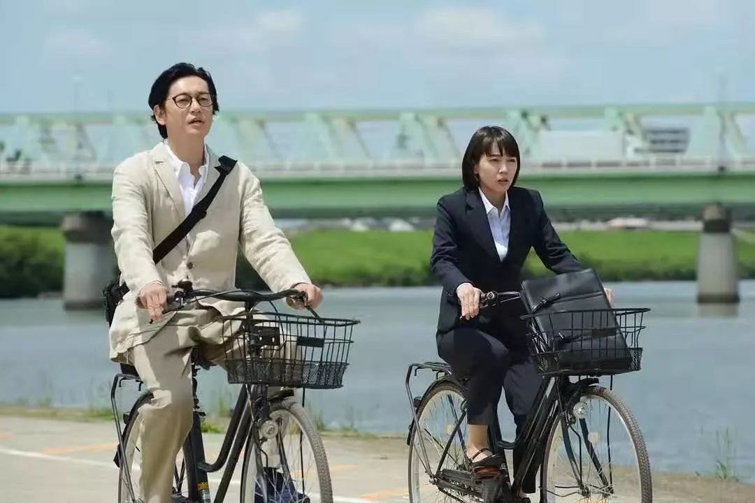 年薪30萬為什么還決定辭職考公務(wù)員