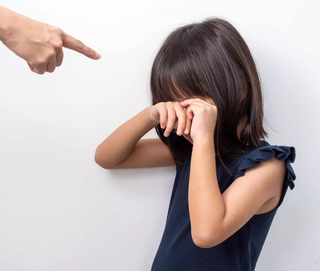 孩子無視你的不可以，不如試試這樣做