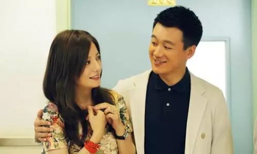 被逼成老公“媽媽”的女人