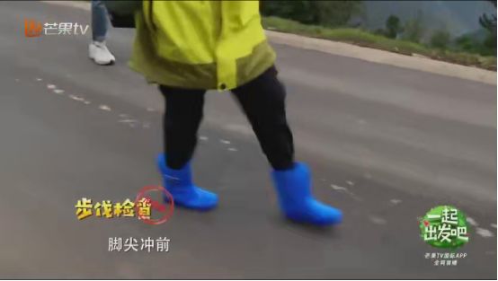 高興給塊糖，不高興一巴掌，心情式育兒毀了多少孩子