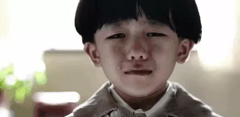 高興給塊糖，不高興一巴掌，心情式育兒毀了多少孩子