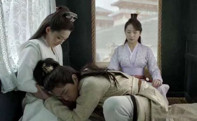 女人沒(méi)閨蜜，比沒(méi)男人更慘