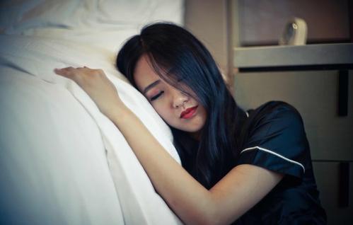 假如，你發(fā)現(xiàn)自己出現(xiàn)了抑郁情緒