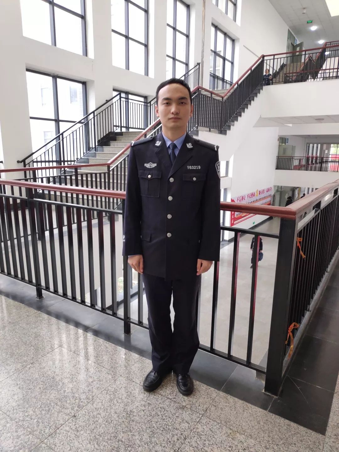 警察的情緒控制與心理健康