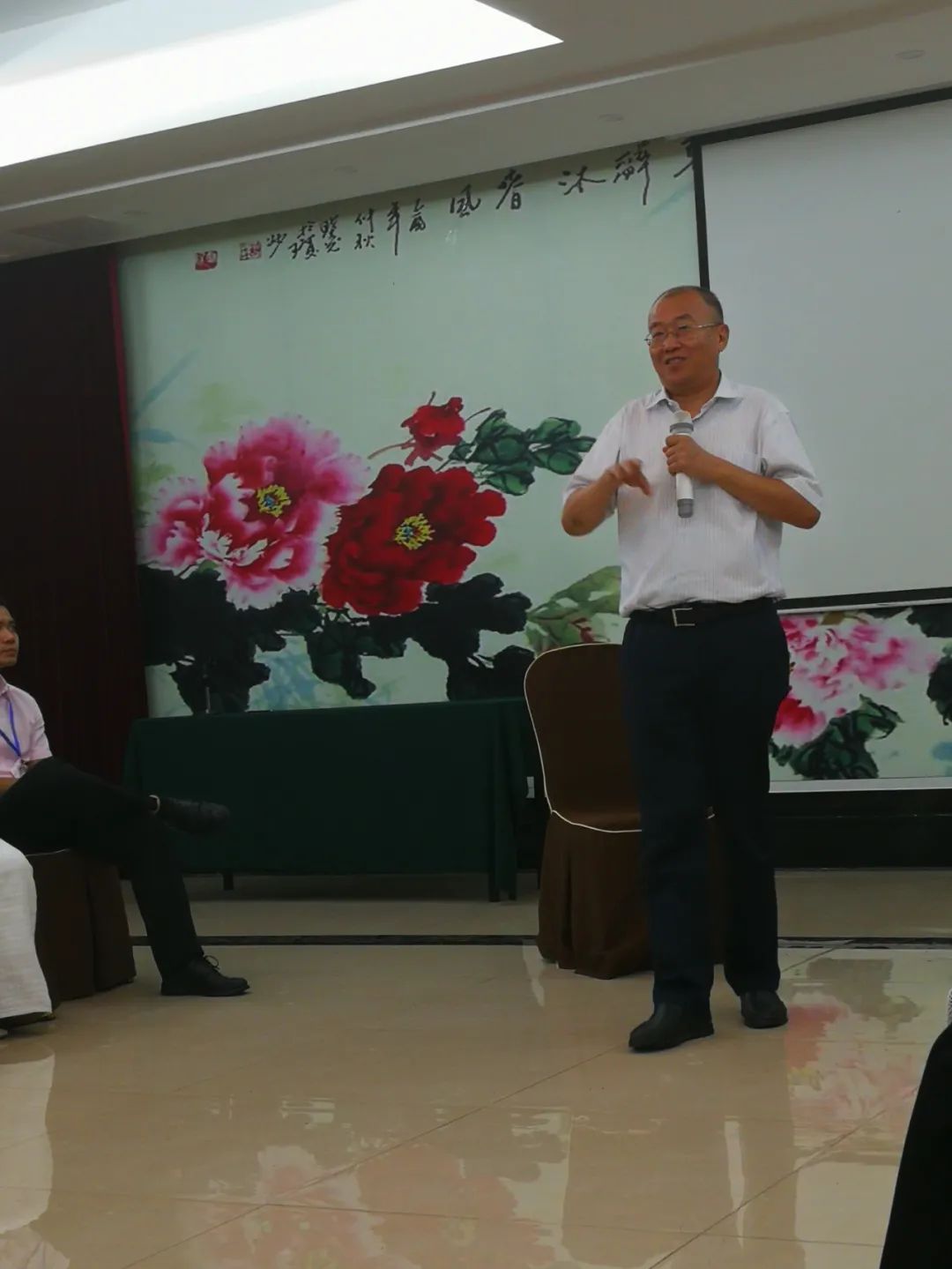 從學(xué)習(xí)的本質(zhì)，分析體驗(yàn)式心理咨詢是如何起效的