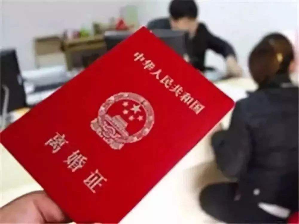 離婚后怎樣做盡可能地保護(hù)孩子