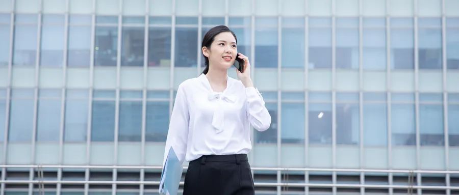 一個獨立女性的吶喊：別用贊美控制我