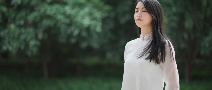 如何用敘事治療進(jìn)行情緒管理