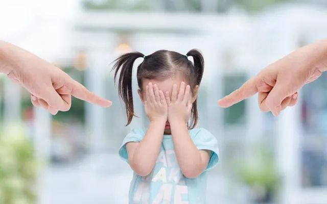 通過早教活動(dòng)來支持幼兒肛欲期的心理需求和探索需求