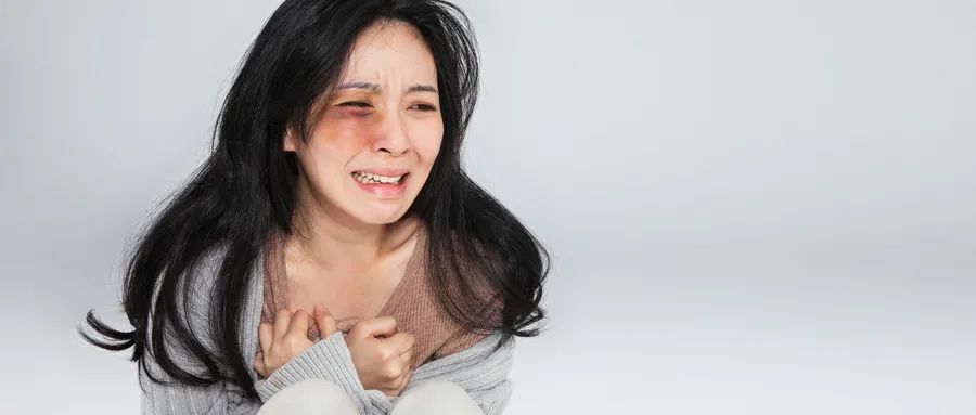 網(wǎng)紅拉姆被前夫家暴致死，女性受到毆打何時(shí)止
