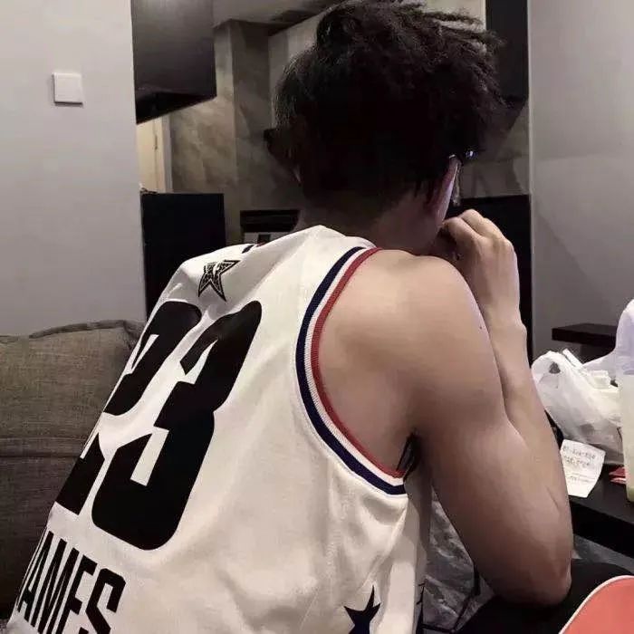 男人們怎么看待主動表白的女生？