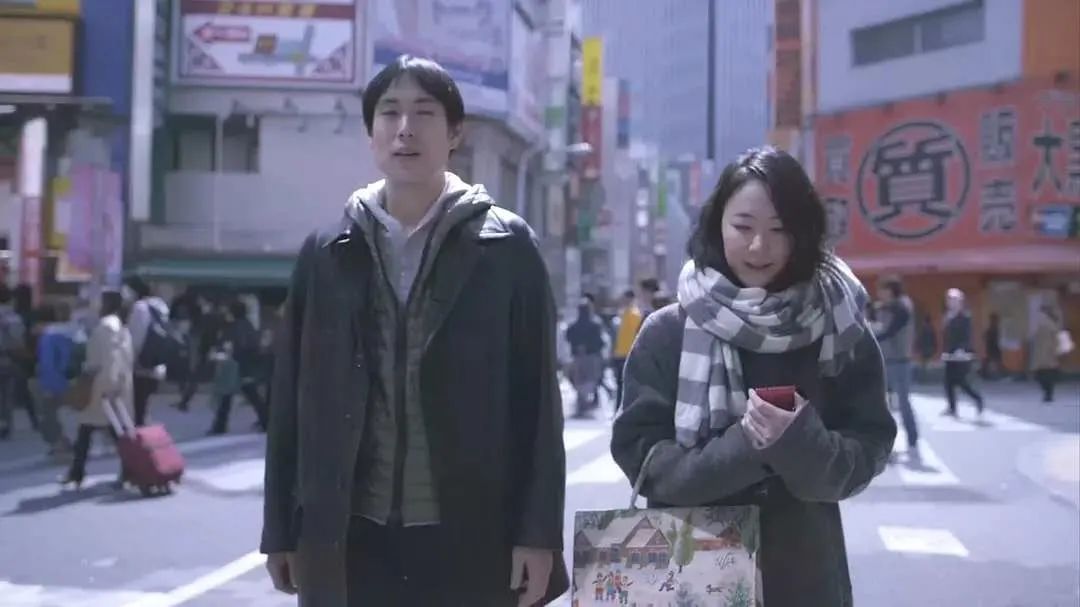 丈夫出軌，小三住進(jìn)家里：婚姻三人行，是藥還是毒？