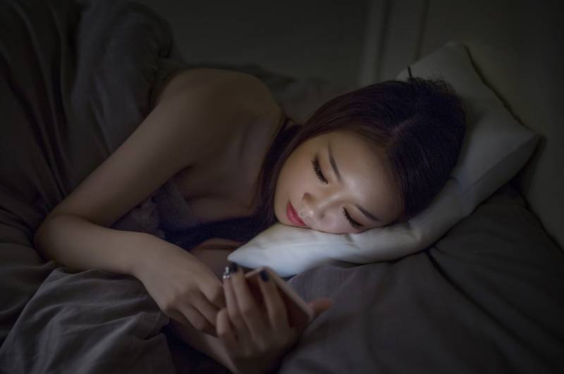 有哪些原因會導(dǎo)致失眠？