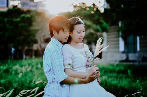 高情商女生撩男生的聊天記錄-高情商女人主動發(fā)微信