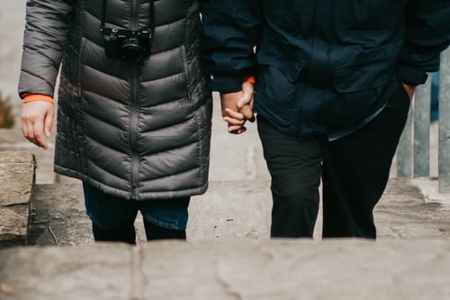 男人沒放下小三的表現(xiàn)-高情商的給小三發(fā)信息