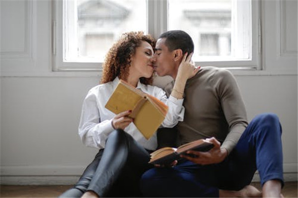 老公要離婚挽回婚姻-挽回鬧離婚分居技巧
