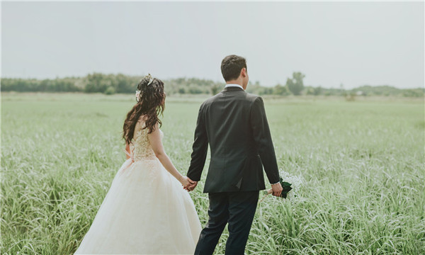 求老婆原諒最實在的話-挽回老婆傷透的心短信