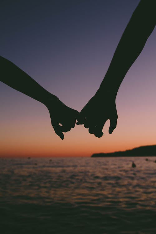 讓你暗戀的人喜歡上你-如何讓人快速喜歡上你