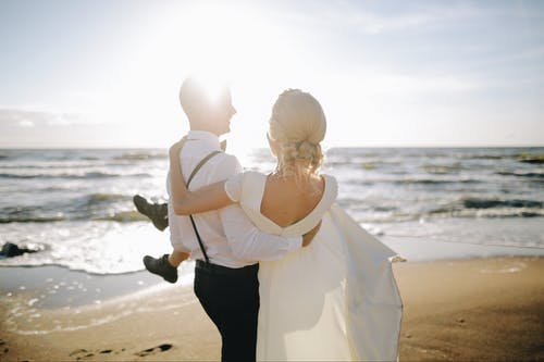 二婚夫妻誰最怕離婚?二婚一般維持多久離婚