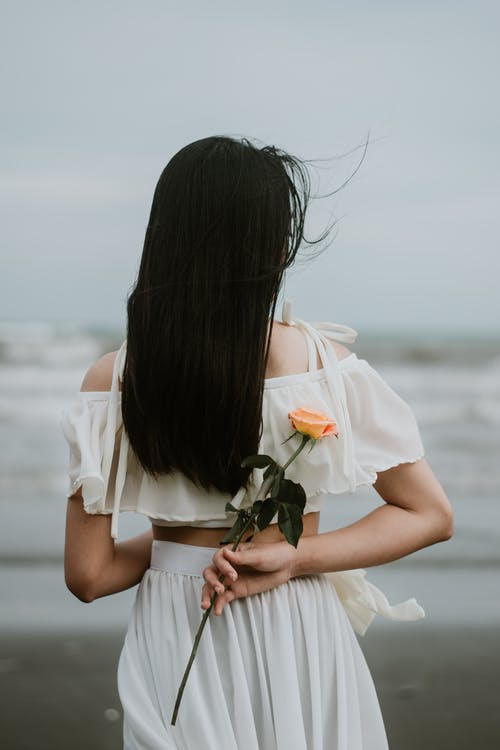 第一次相親見面女生注意事項-女生相親禁忌穿什么