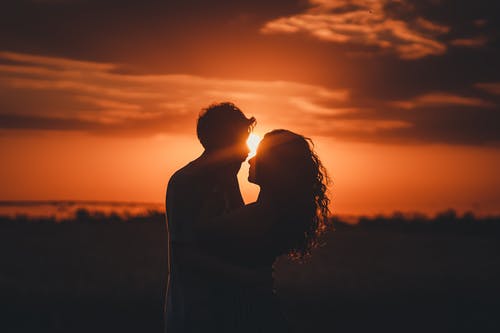 夫妻緣盡的13種表現(xiàn)-夫妻超過(guò)三條遲早離婚