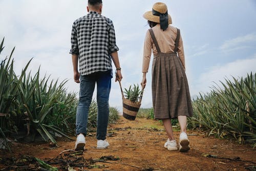 給男朋友撒嬌道歉的話-隔著屏幕哄男朋友開心