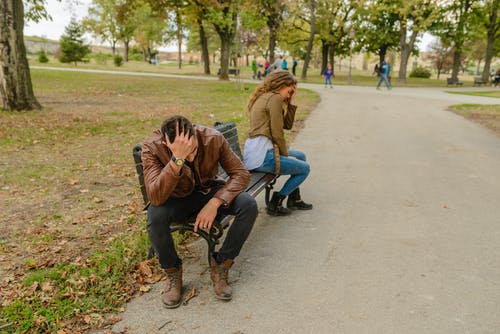 和男朋友冷戰(zhàn)怎么解決?情侶冷戰(zhàn)破冰第一句話