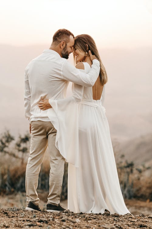 夫妻怎樣聊天增進(jìn)感情?夫妻聊天話題增進(jìn)感情