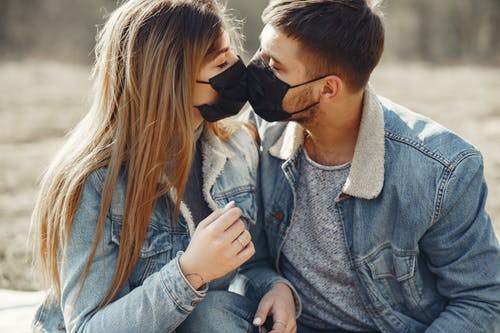 怎么給喜歡的女生制造驚喜?什么驚喜最能感動女生