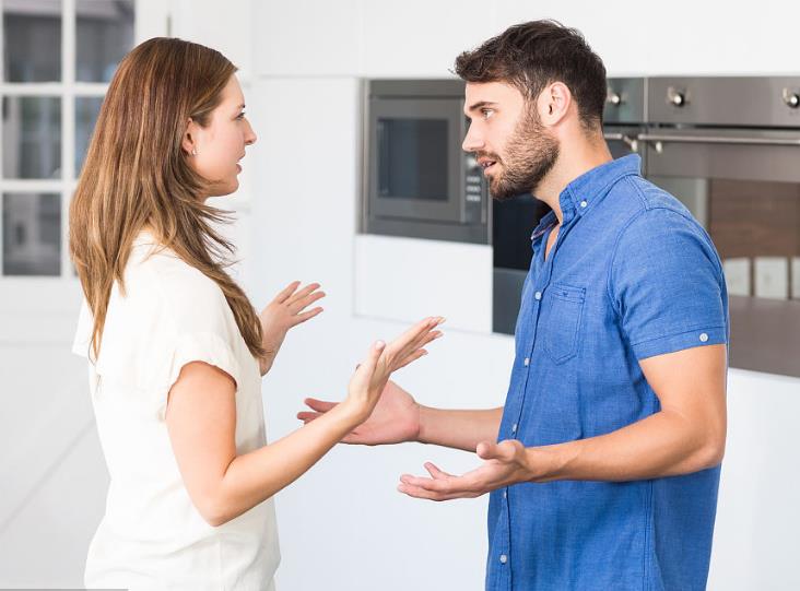 夫妻間如何避免吵架