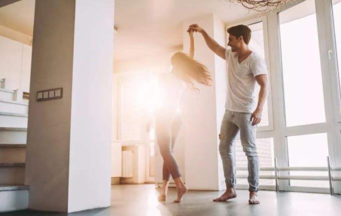 如何成為一對(duì)幸福戀人