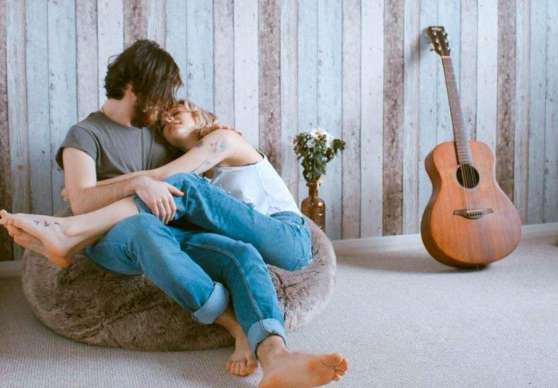 你明明知道他是個媽寶男為什么還要嫁給他