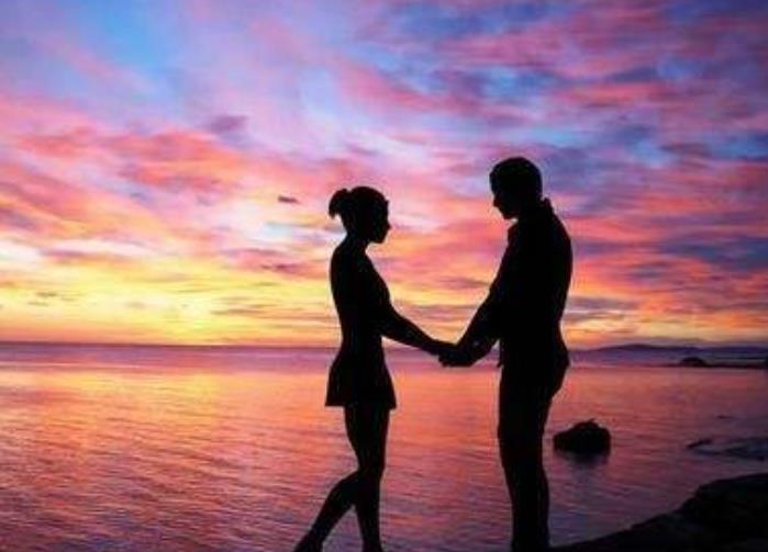 快來(lái)了解婚姻危機(jī)的不同時(shí)期