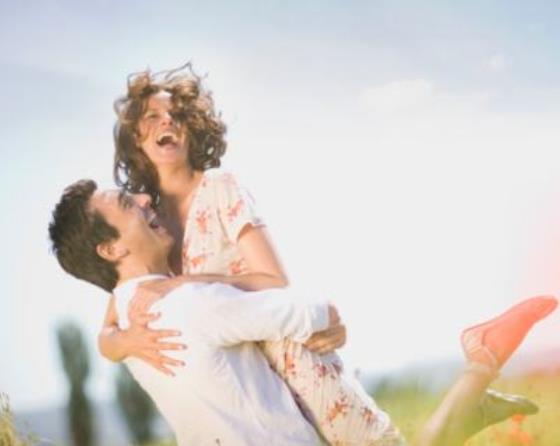 結(jié)婚后如何讓夫妻感情更甜蜜？