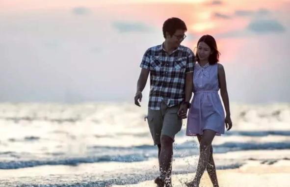 夫妻的6種睡姿你是第幾種