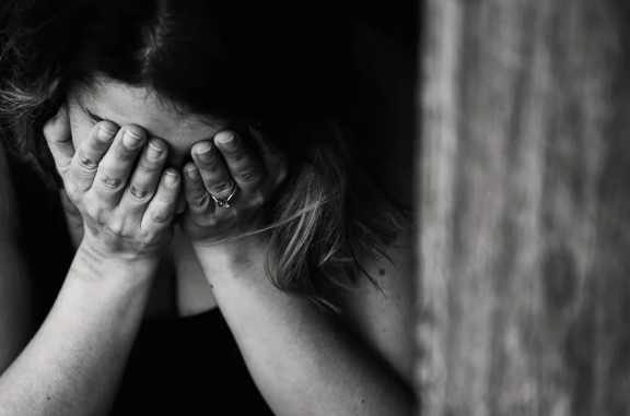 面對不幸婚姻女人死心的6個表現(xiàn)