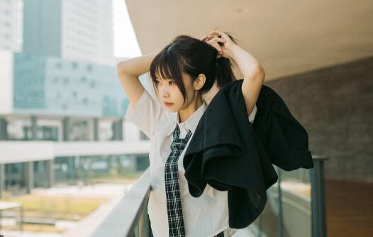 愛(ài)情測(cè)試：戀愛(ài)后你的智商還在線(xiàn)嗎？