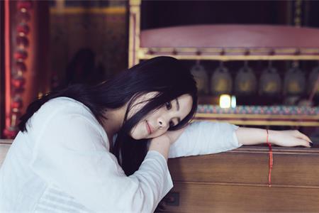 面對生活你應(yīng)該用哪種姿態(tài)