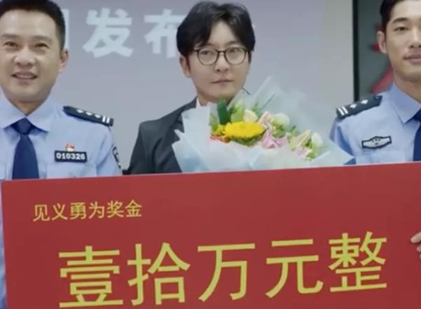 相信余歡水的憋屈，成年人都曾經(jīng)歷過