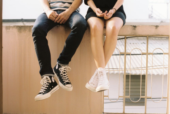 面對(duì)老婆出軌你該怎么做