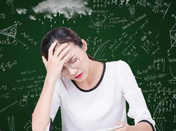作為女性，要多努力才能在職場上存活？