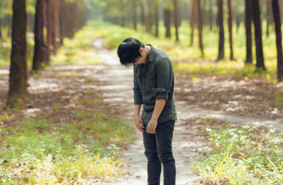 女生怎樣安慰上班受委屈的男友