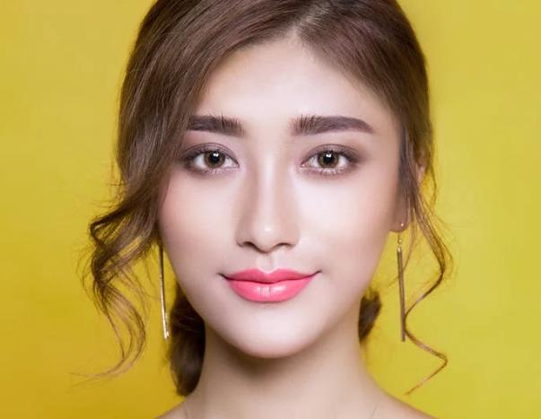 女性價(jià)值的多種可能性體現(xiàn)