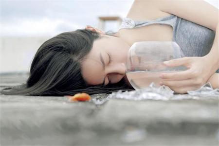 測試戀愛中你有何弱點