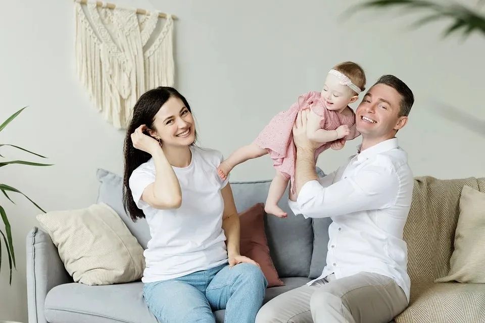 冷戰(zhàn)是不是可以把對(duì)孩子的傷害降到最低?
