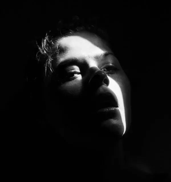抑郁癥的本質(zhì)是什么，人為什么會(huì)得抑郁癥？